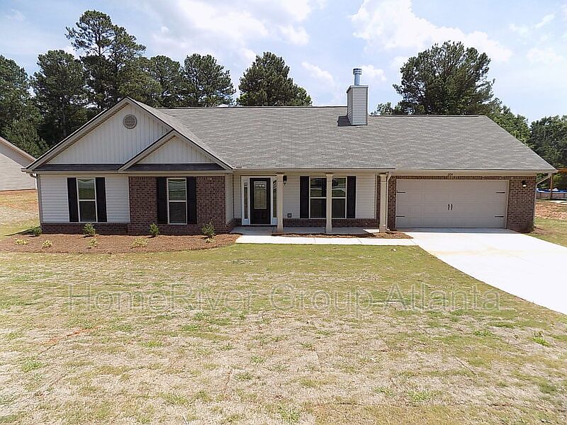 1st image of 2104 Willow Park Dr