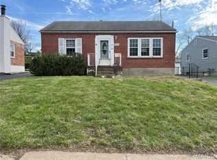 10262 Breckenridge Rd, Saint Ann, MO 63074