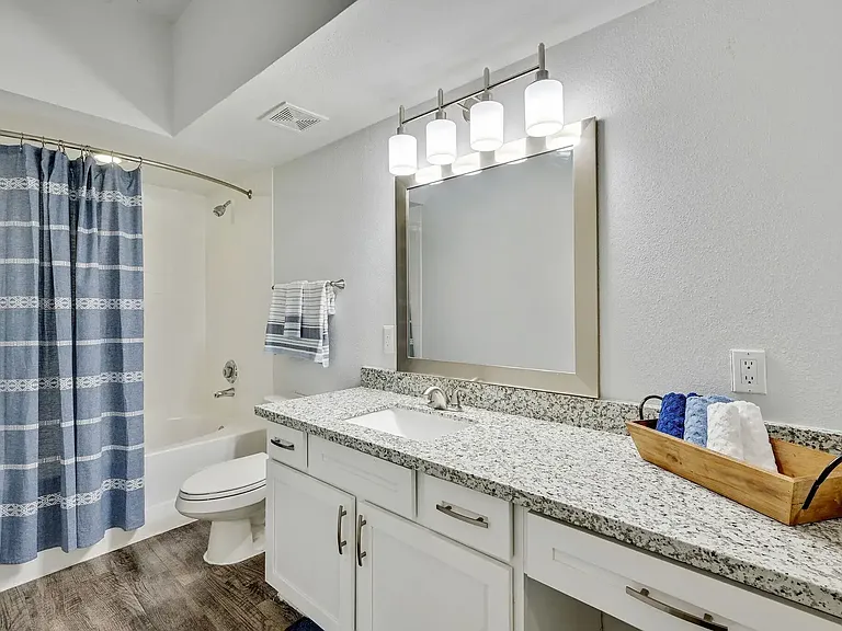Aura at Westchase — Photo 23