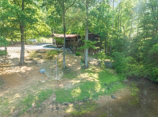 423 Sue Craig Rd, Six Mile, SC 29682