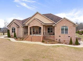 469 Pickney Rd, Winchester, TN 37398