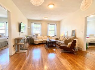 732 Washington St #2, Brookline, MA 02446