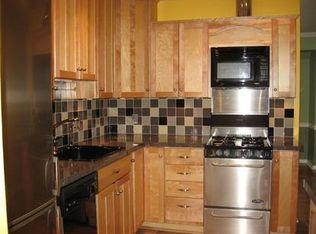 51 Countryside Dr, Basking Ridge, NJ 07920