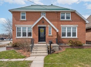 24 Lindsay St, Kawartha Lakes, ON K0M 1N0