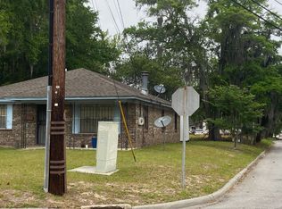 2136 E Gwinnett St, Savannah, GA 31404