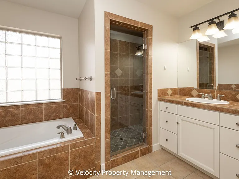 600 SW Otter Way — Photo 20