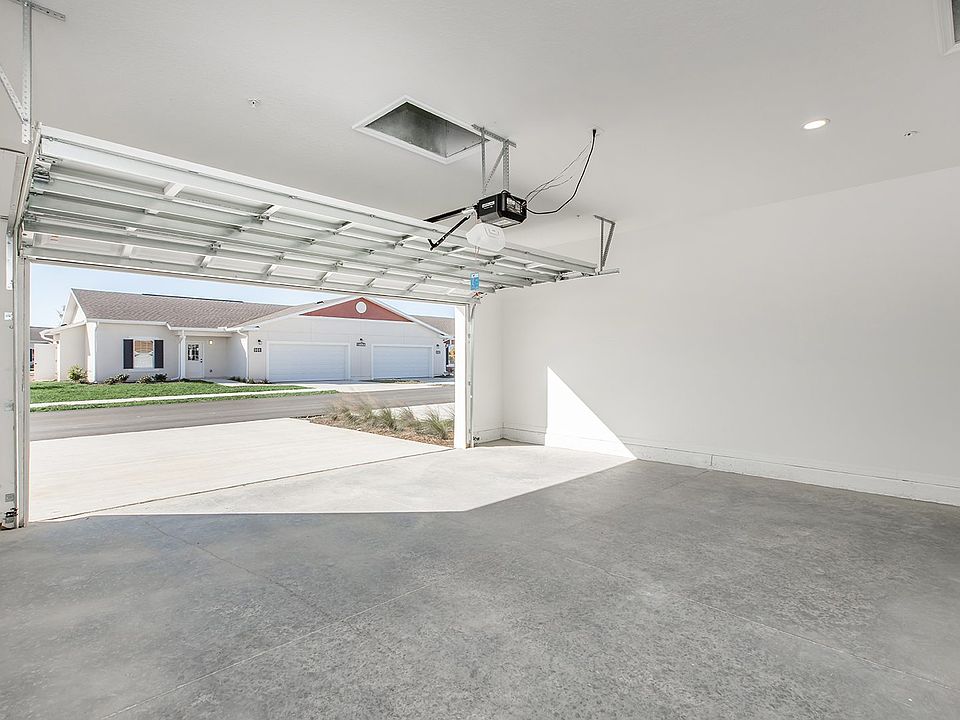 Private Two Car Garage