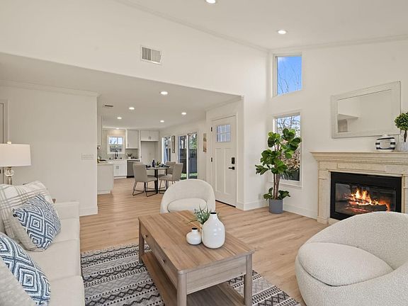 5th image of 5330 Hansell Dr