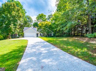 807 Cobb Landing Ct, Villa Rica, GA 30180