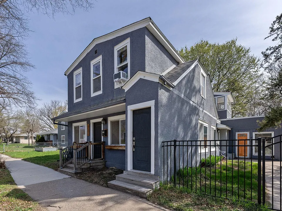 3547 Main St NE