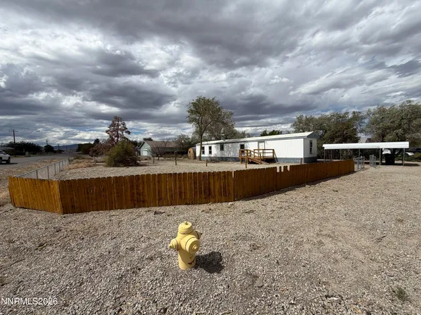 1435 Nevada Ave, Silver Springs, NV 89429