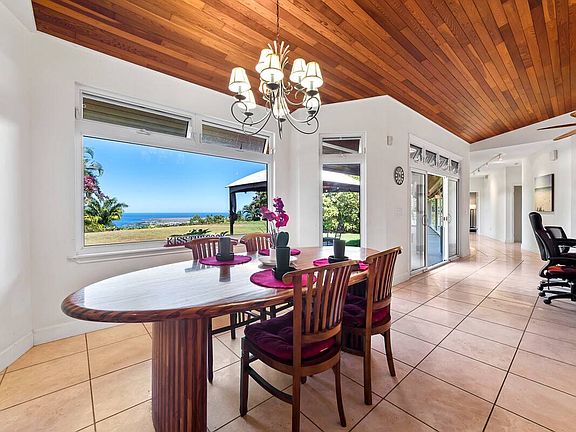 4th image of 75-635 Makapono Pl