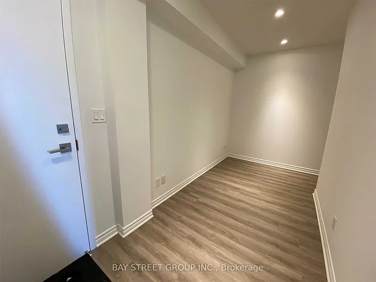 1 Falaise Rd #504 — Photo 11