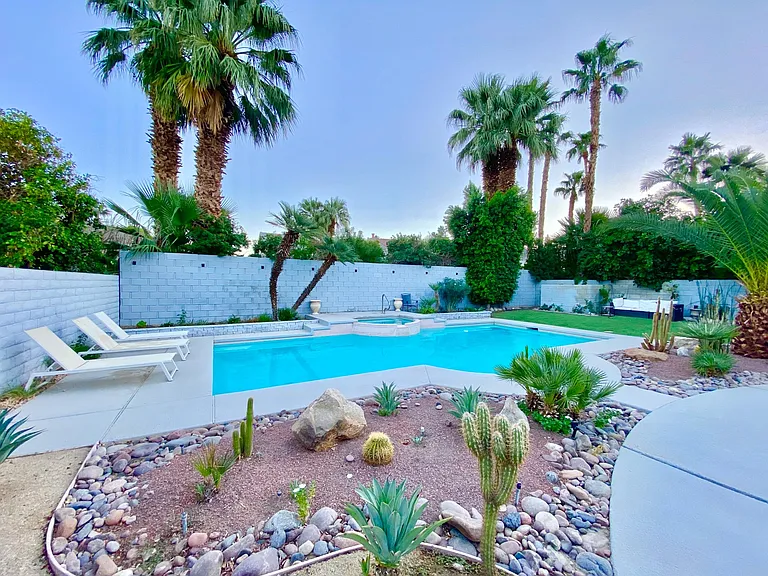 68905 Lozano Ct — Photo 21