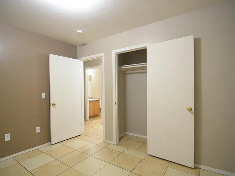 330 E Ajo Way #1 — Photo 9