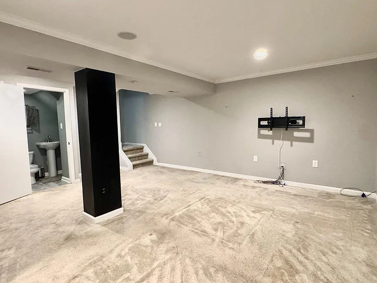 15402 Manor House Ter — Photo 26