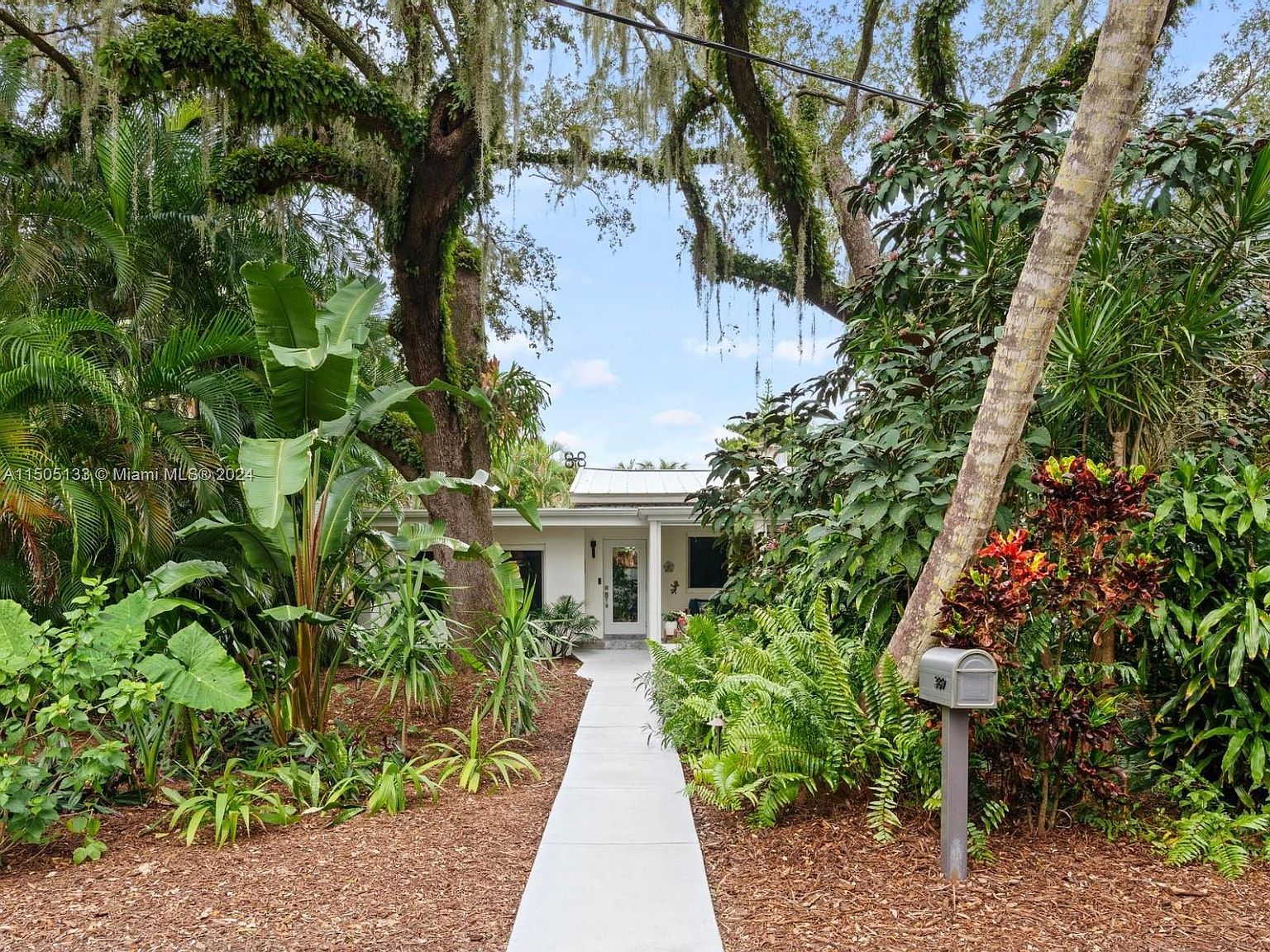 389 NE 85th St, El Portal, FL 33138 MLS A11505133 Zillow