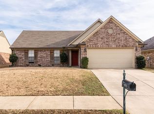 8372 Grayce Dr, Southaven, MS 38671