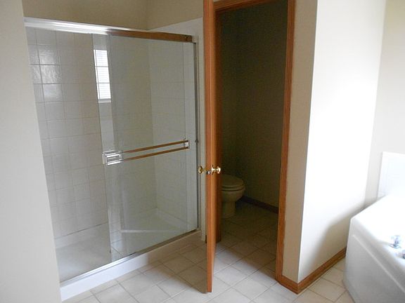 4th image of 5803 Arbor Gate Dr
