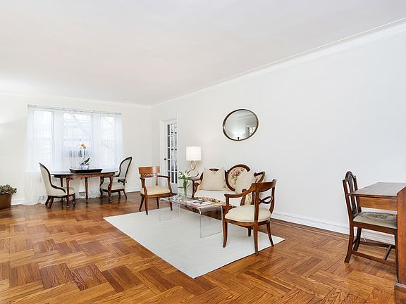 4th image of 21 N Chatsworth Ave APT 4D