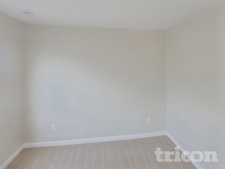 3706 Burdette Way — Photo 11