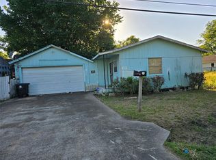 5917 Pickfair St, Houston, TX 77026