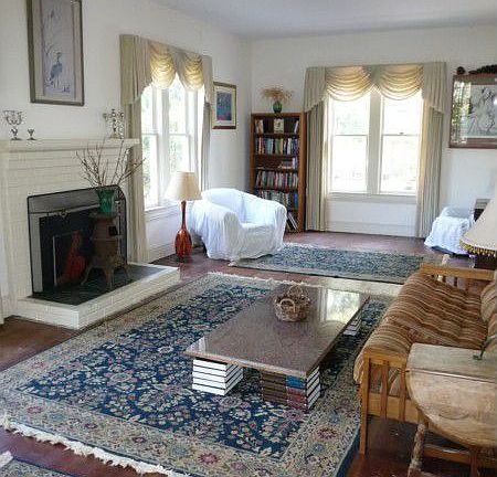Living room in this home is large and stately! You could entertain the king here ... or a large cont