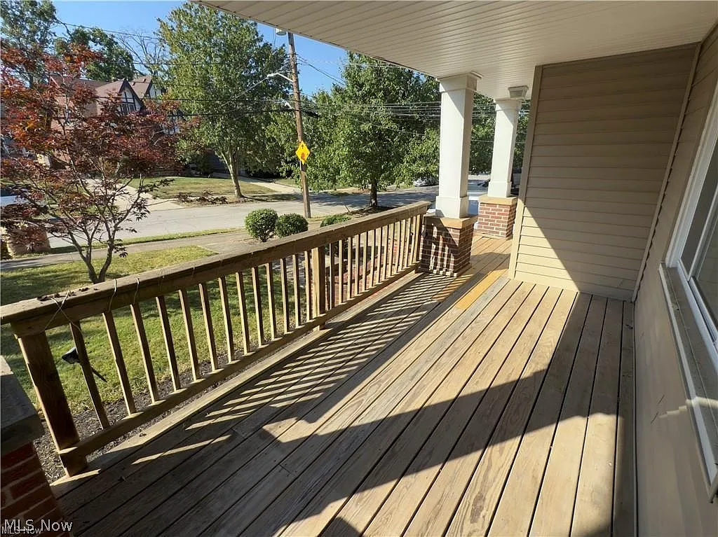 2 bed, 1.0 bath, $1,575 — Photo 3