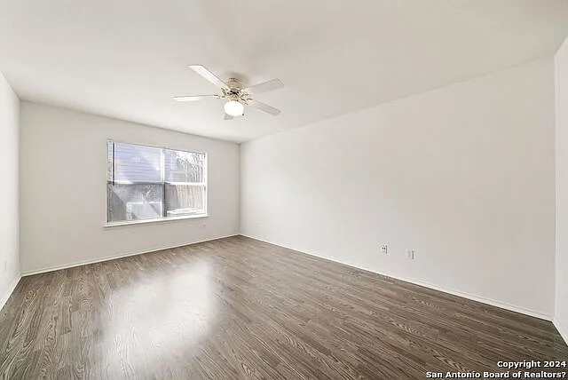 6018 Norse — Photo 15