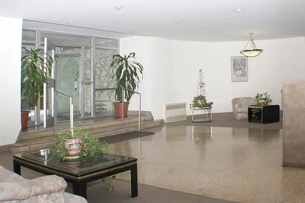 Sold by Fillmore | media 2