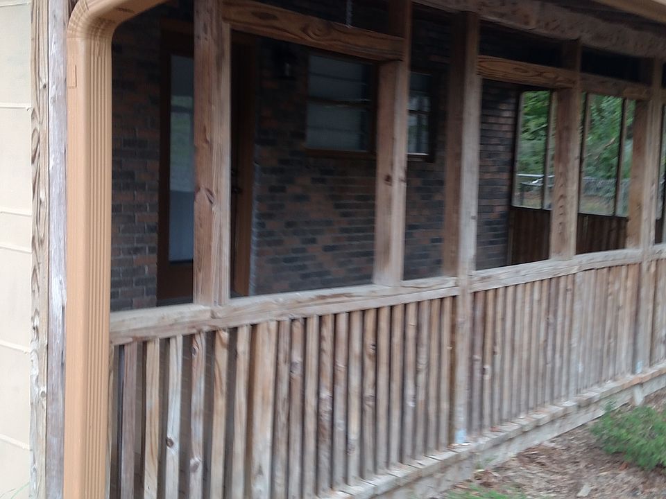 1st image of 1622 Waterhouse St