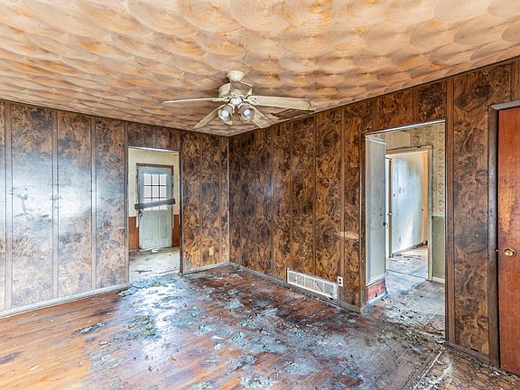 4th image of 1409 W Bruton Rd