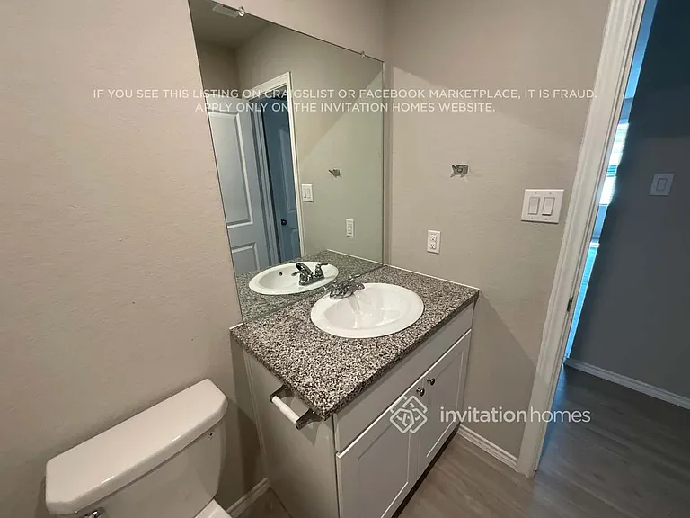 3234 Carducci Dr — Photo 9