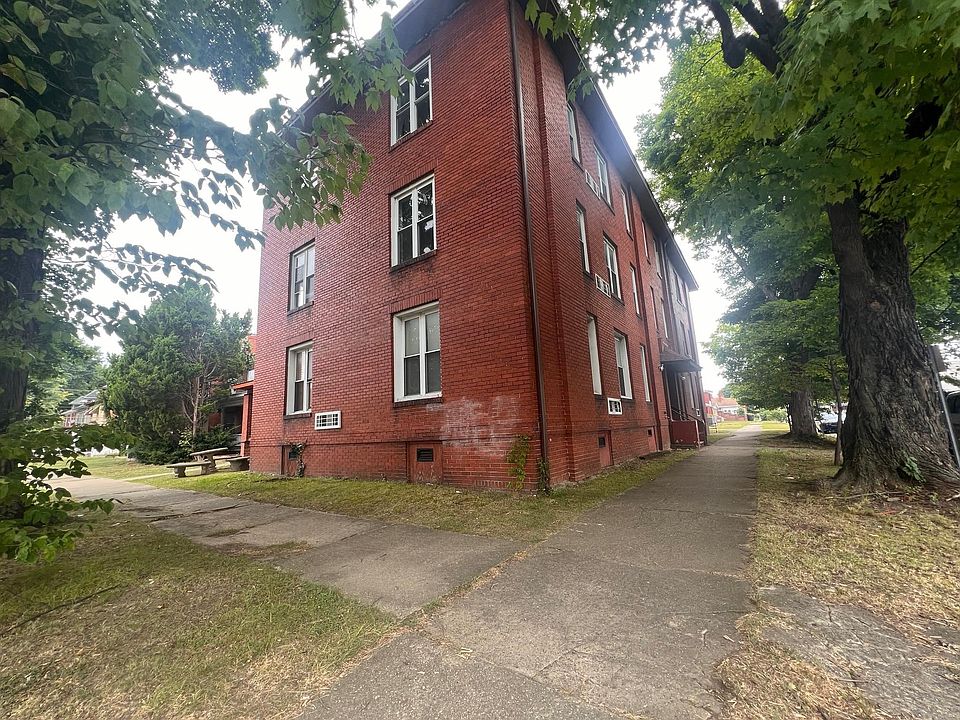 2nd image of 402 7th Ave