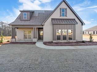 1878 Long Leaf Ln, Opelika, AL 36804