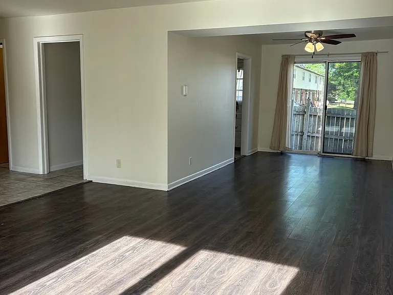 Spacious 3 Bedroom Townhome Available Now Great Location! — Photo 3