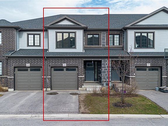 3rd image of 203 Woodmeadow Ct
