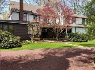 701 Highland Ave, Clarks Green, PA 18411