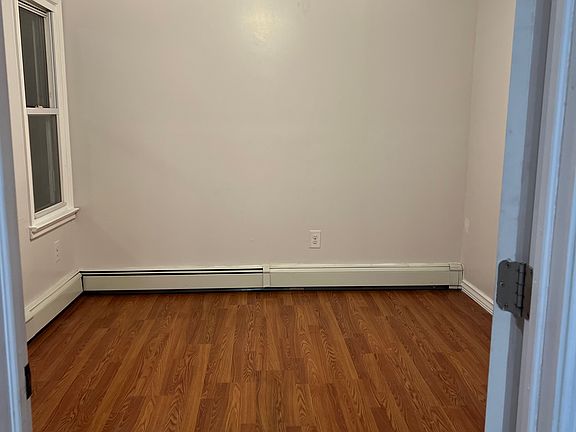 5th image of 94 McWhorter St Floor 2