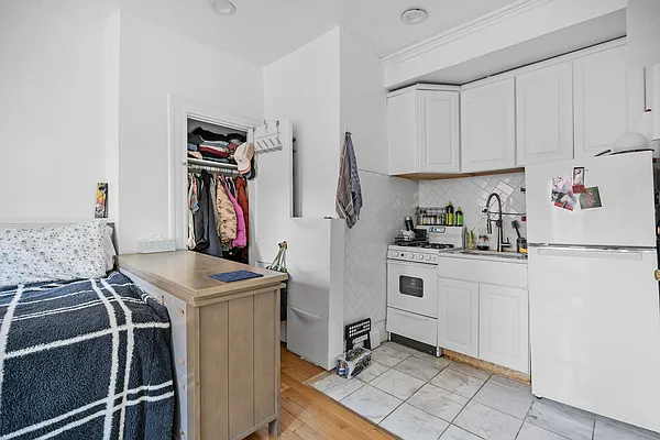 Rented by Corcoran | media 5