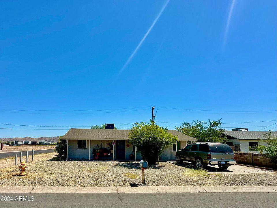 1st image of 2241 E PUEBLO Avenue