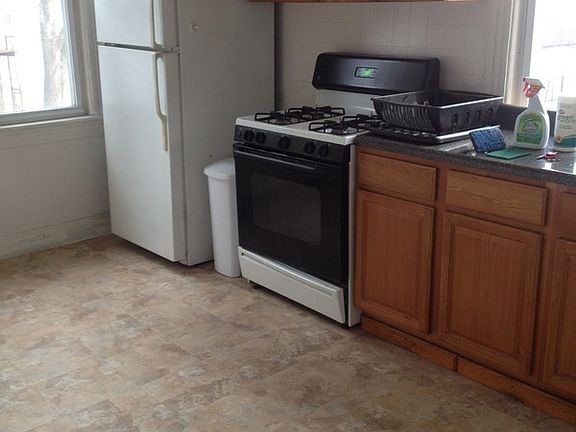 5th image of 3267 38th St #2