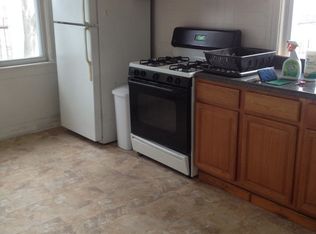3275 38th St APT 3, Astoria, NY 11103