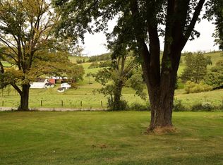 290 Chestnut Rd, Avella, PA 15312