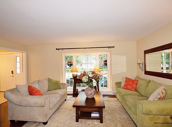 4th image of 1241 Herrington Pl