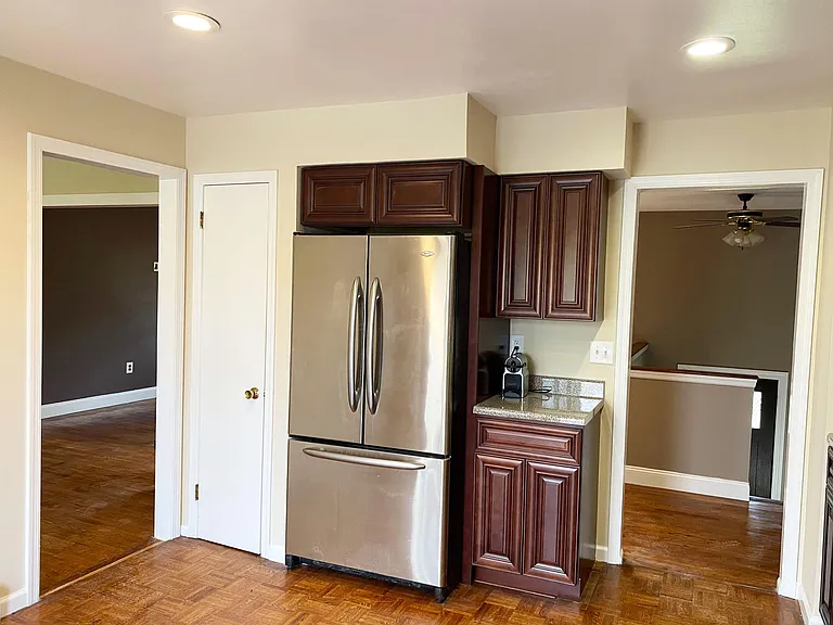 13 Beacon St — Photo 12