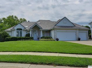 3315 N 131st Cir, Omaha, NE 68164
