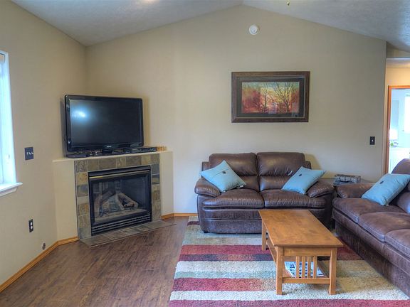 4th image of 521 S Sonora Ln