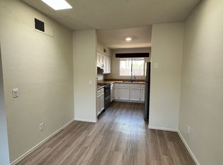1054 E Knox Dr, Tucson, AZ 85719