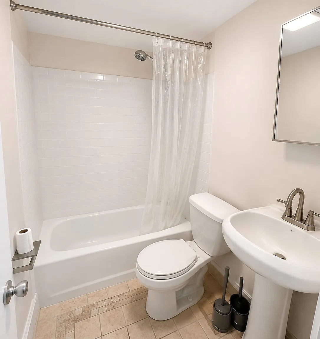 Studio, $1,625 — Photo 3
